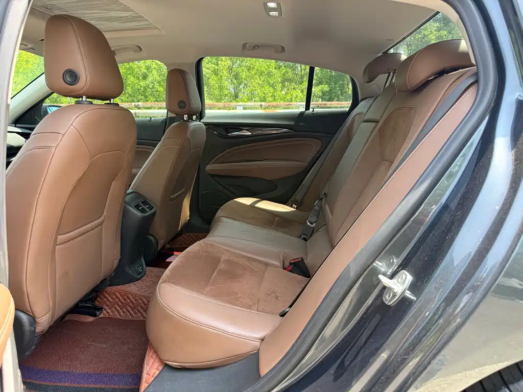 Buick Regal — фото 5