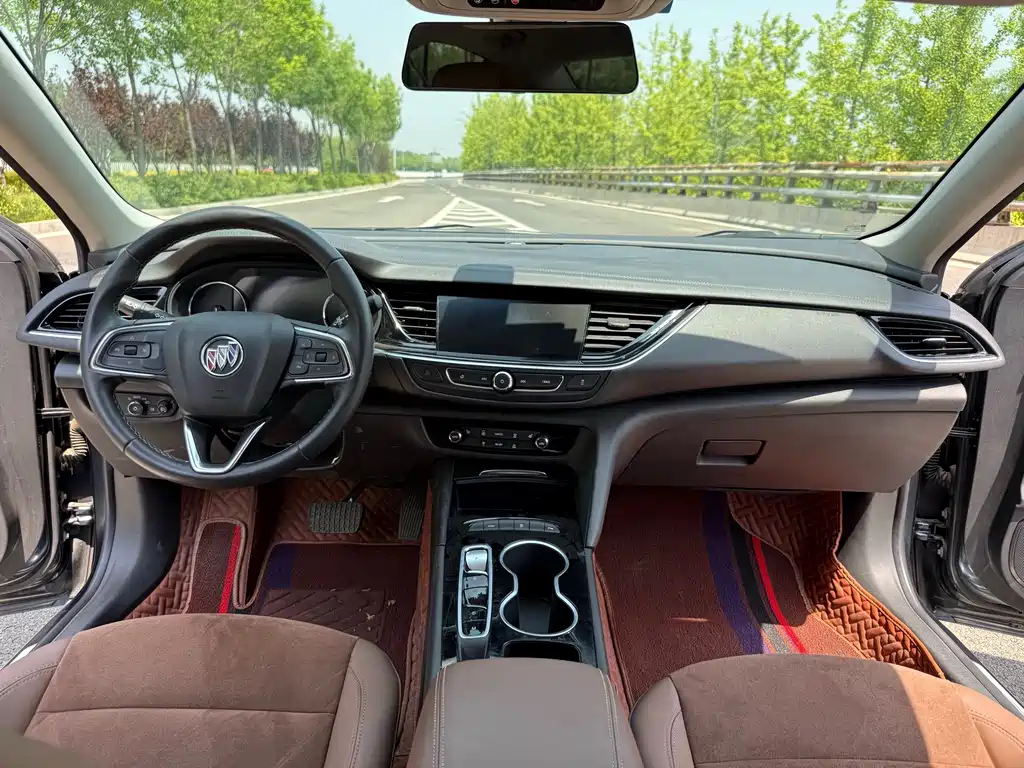 Buick Regal — фото 6