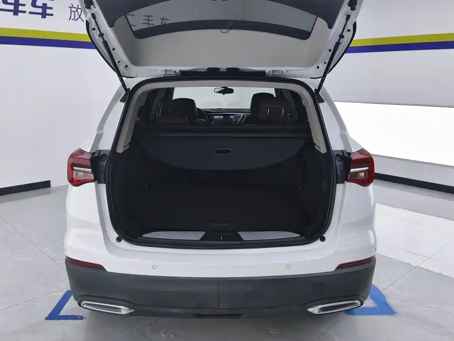 Buick Envision Plus — фото 4