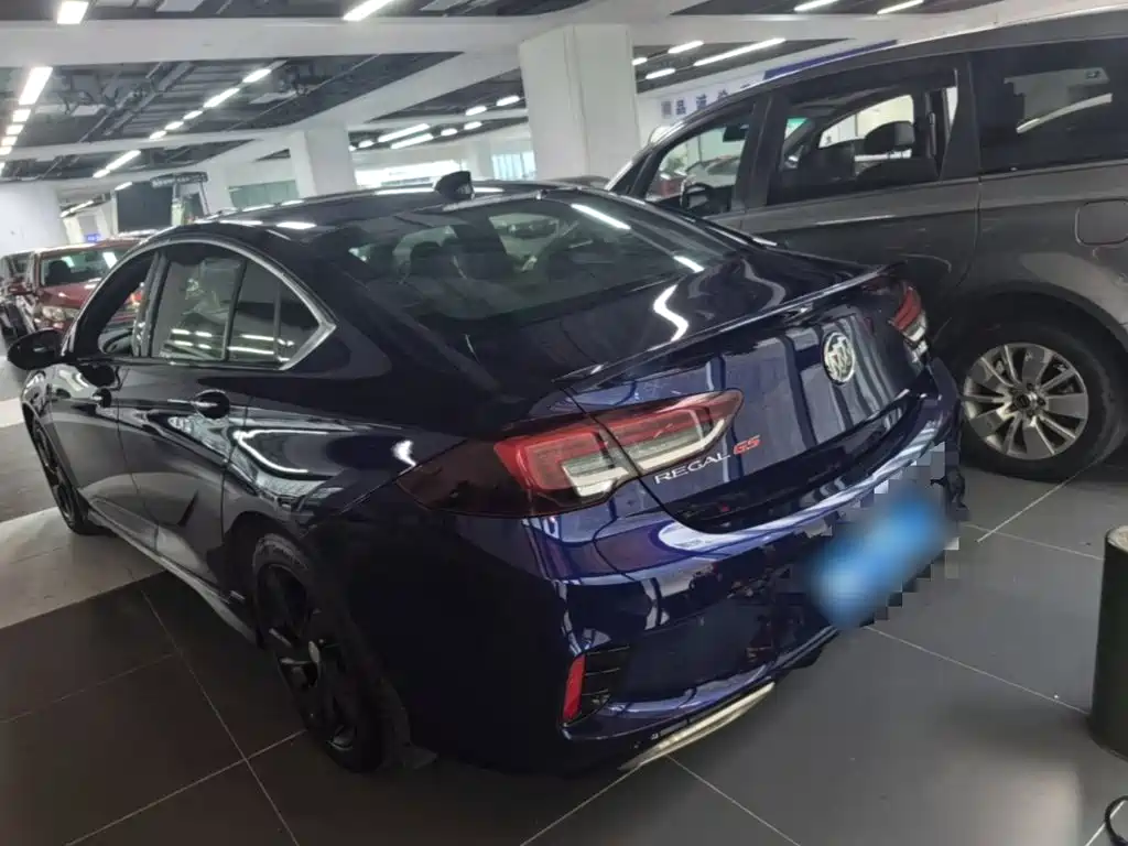 Buick Regal — фото 5