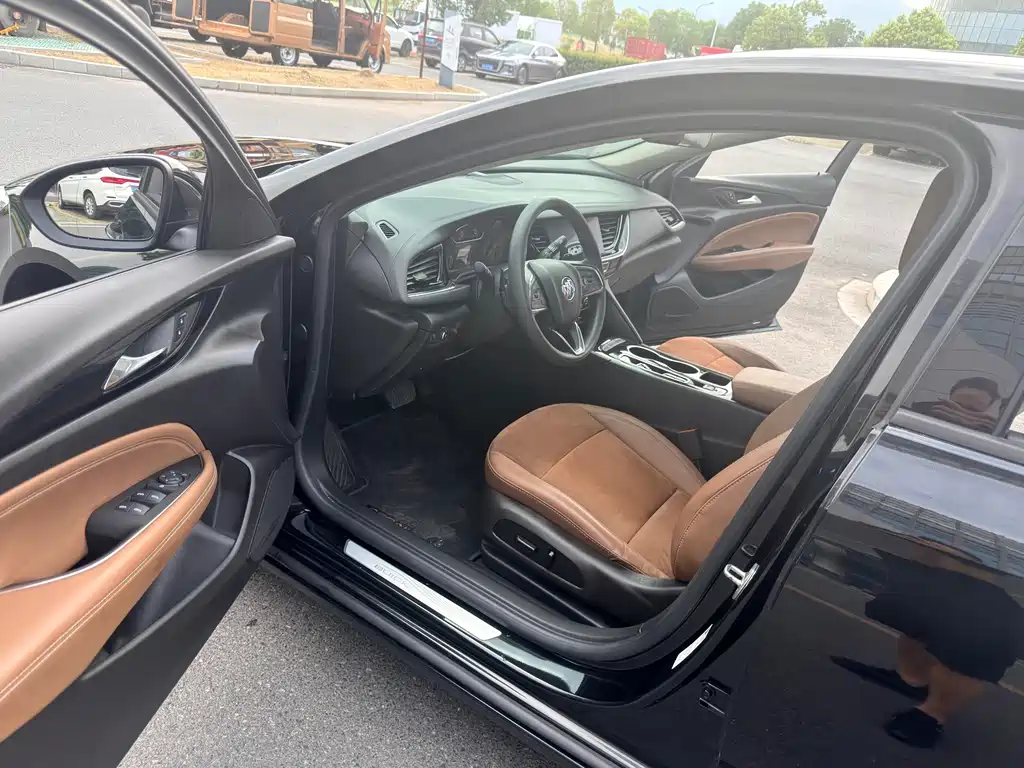 Buick Regal — фото 8
