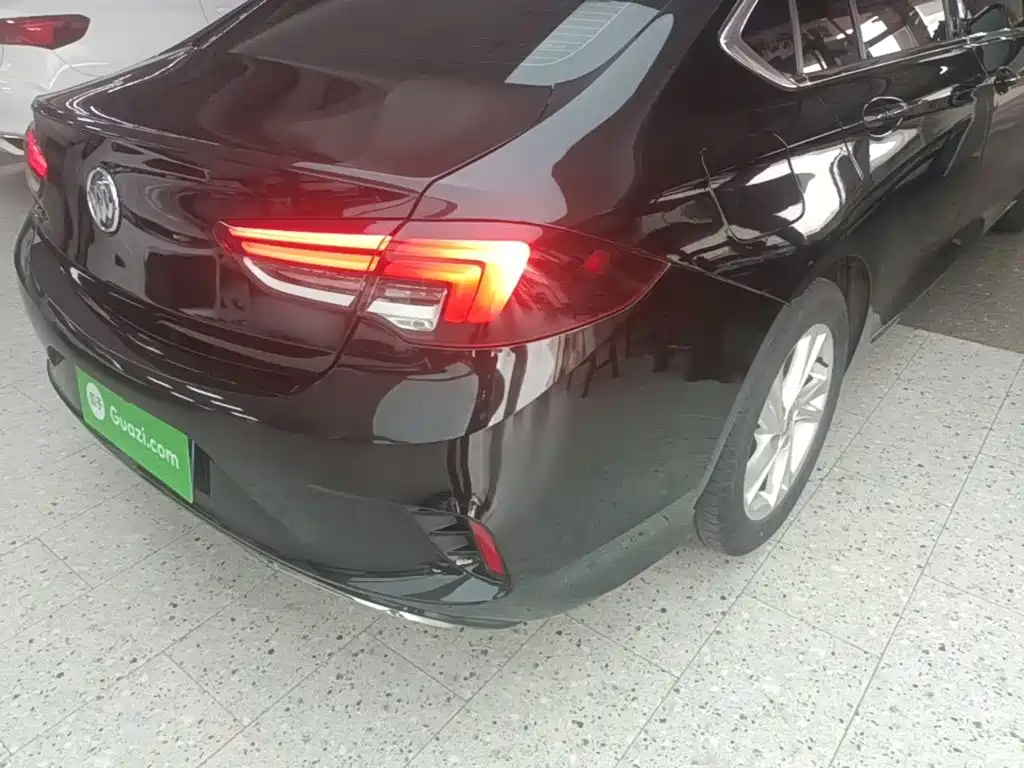 Buick Regal — фото 8