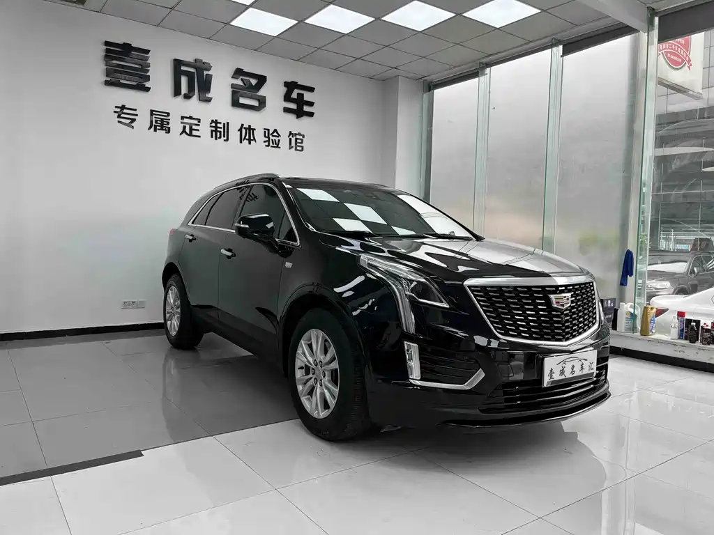 Cadillac XT5 — фото 3