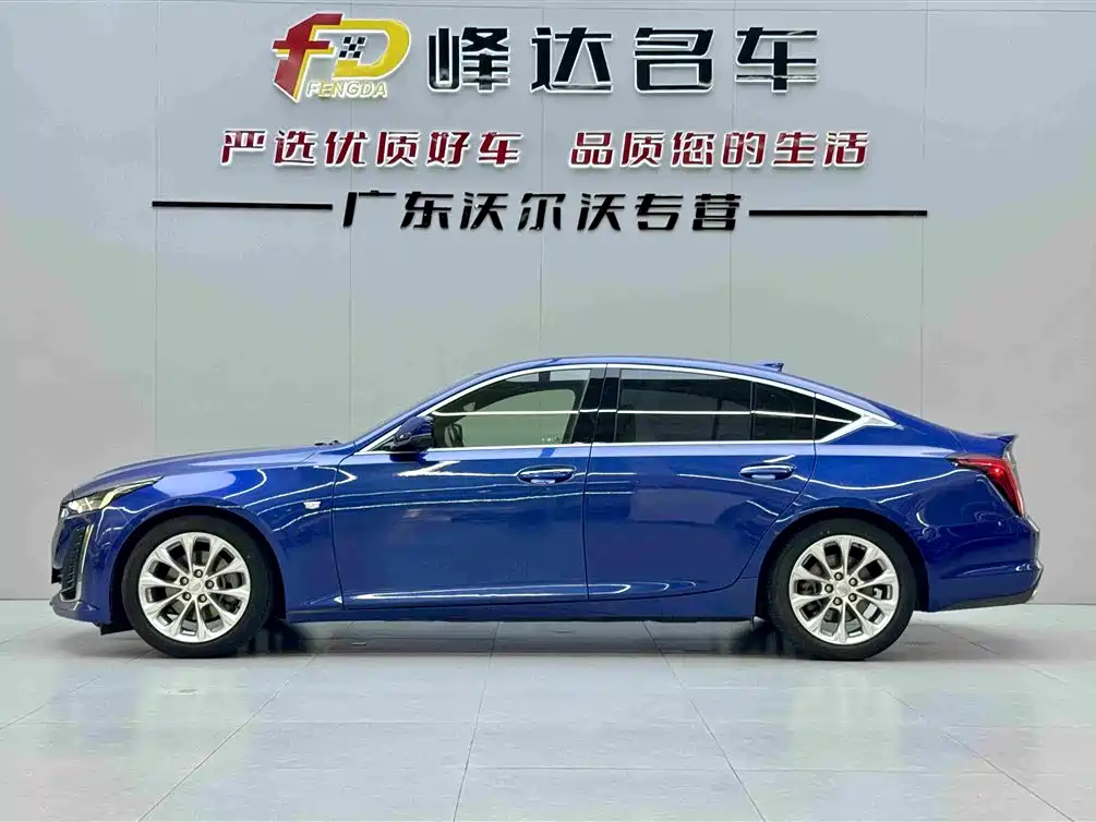 Cadillac CT5 — фото 4