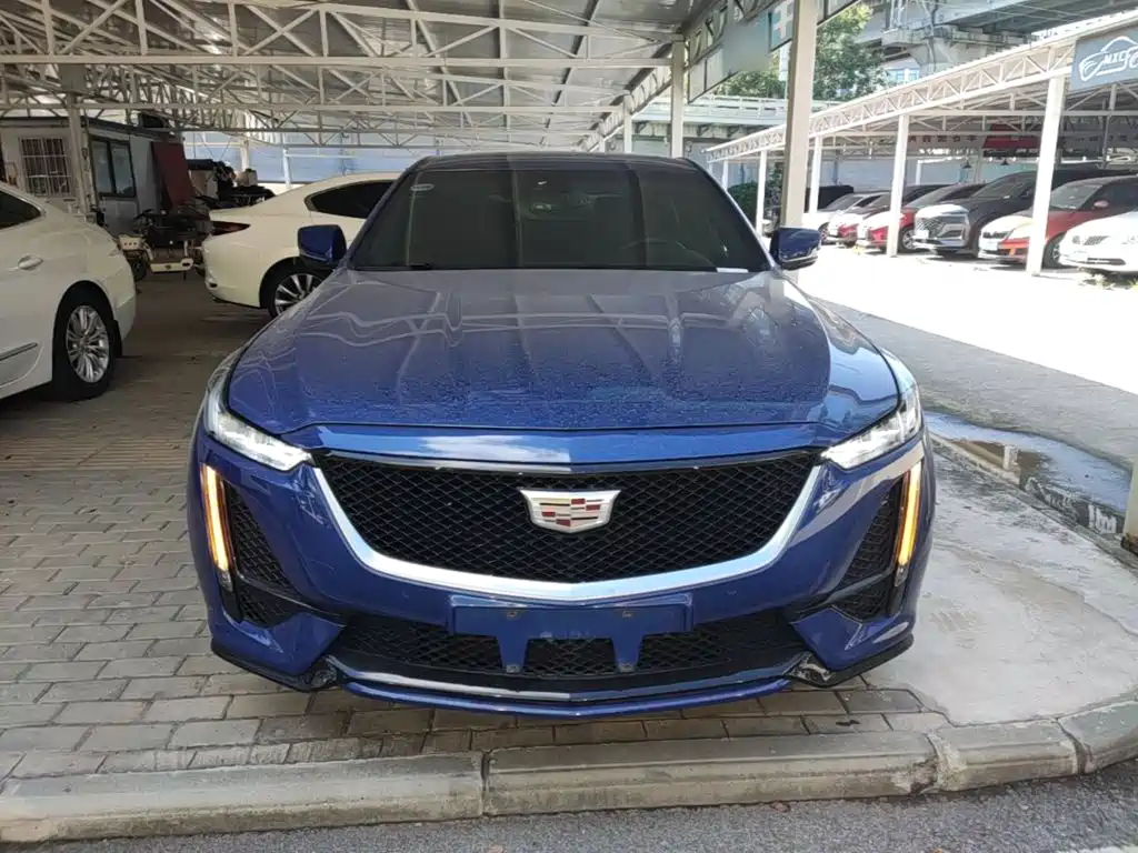 Cadillac CT5 — фото 3