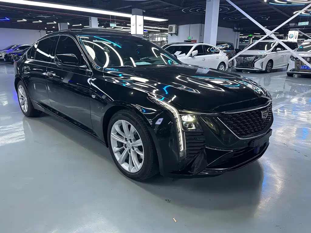 Cadillac CT5 — фото 3