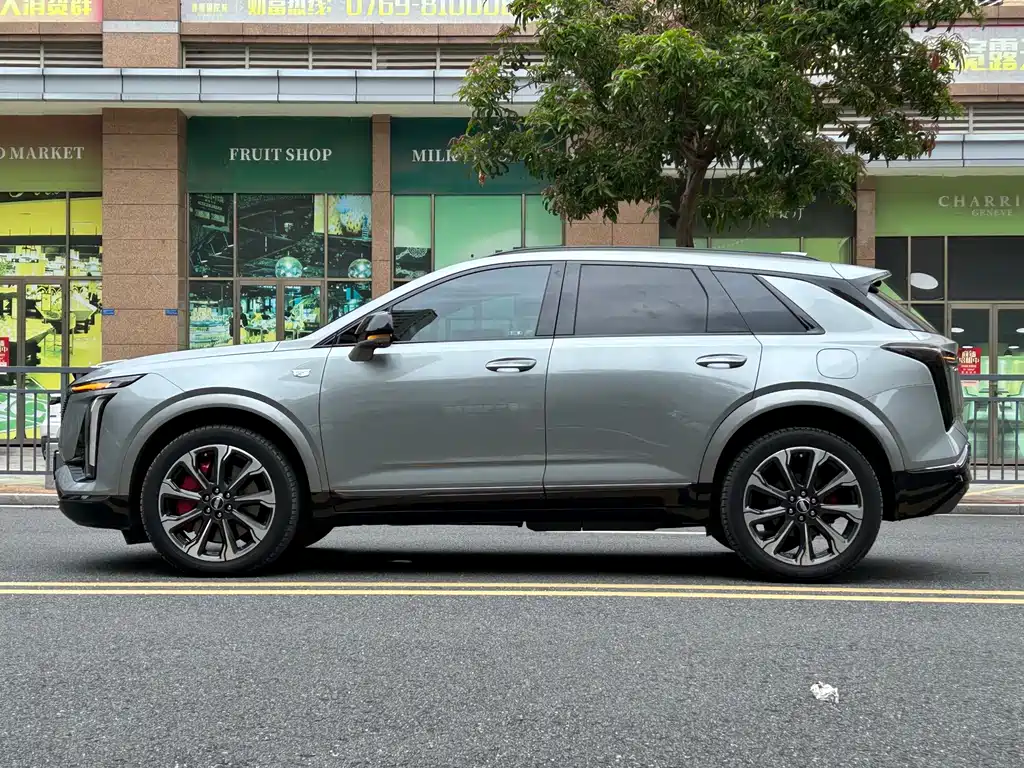 Cadillac XT5 — фото 4