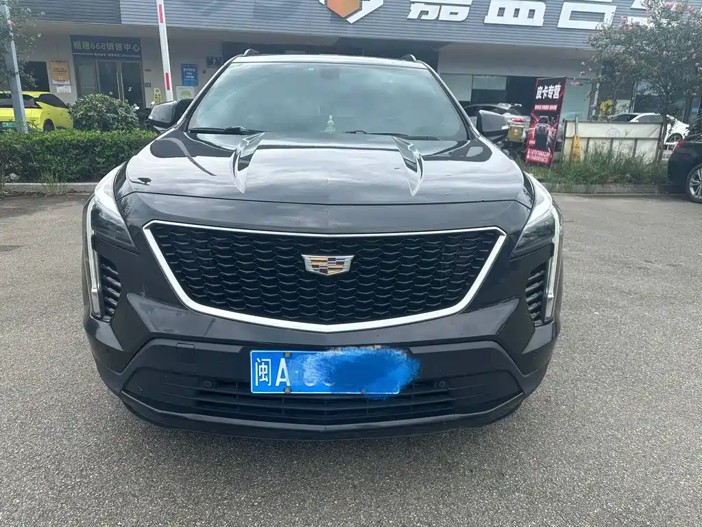 Cadillac XT4 — фото 2