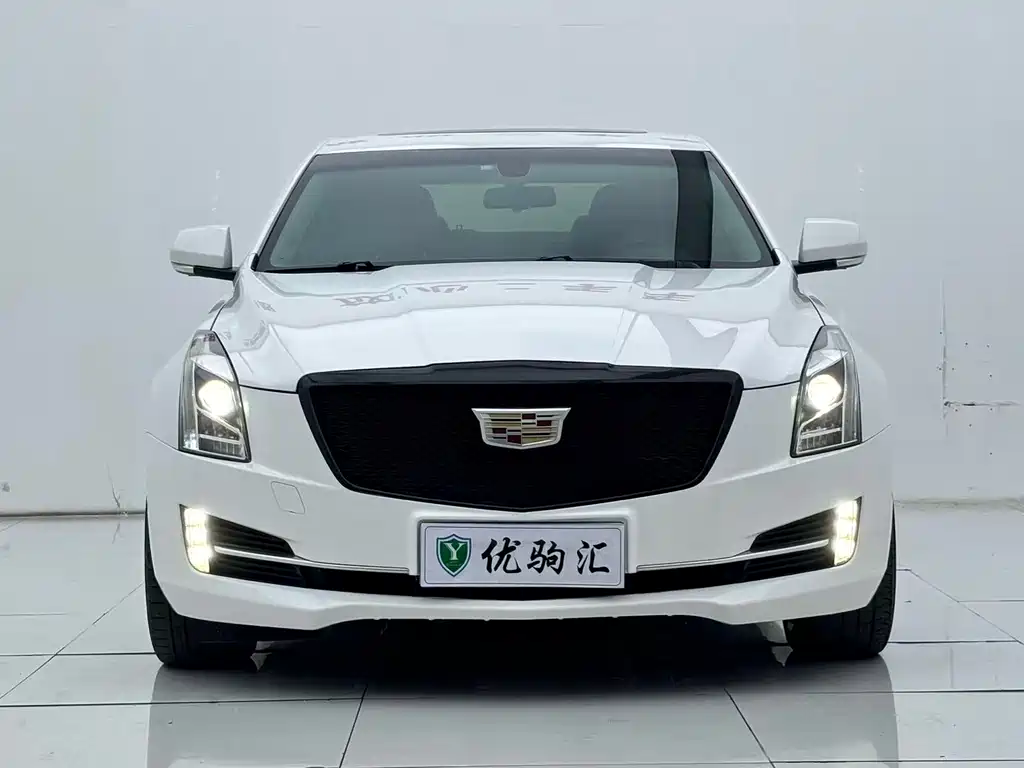 Cadillac ATS-L — фото 2