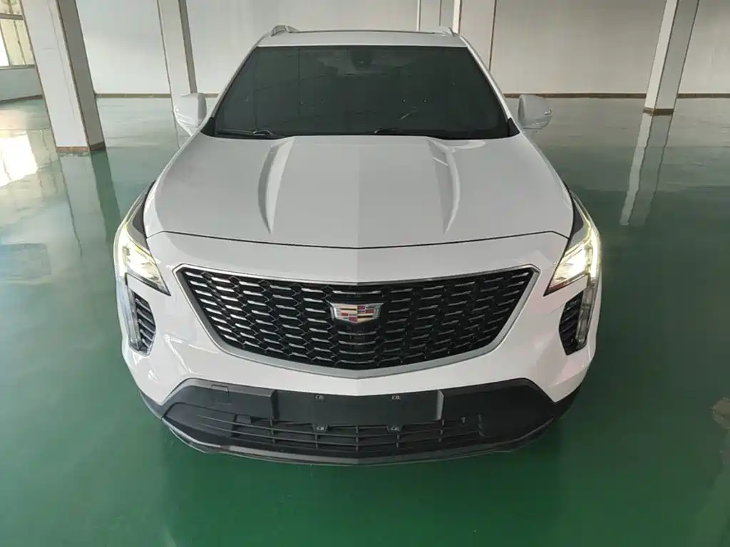 Cadillac XT4 — фото 3