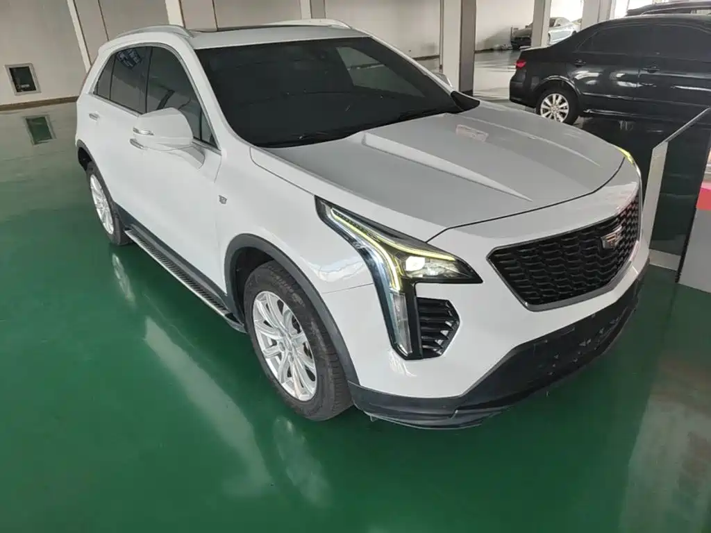 Cadillac XT4 — фото 4