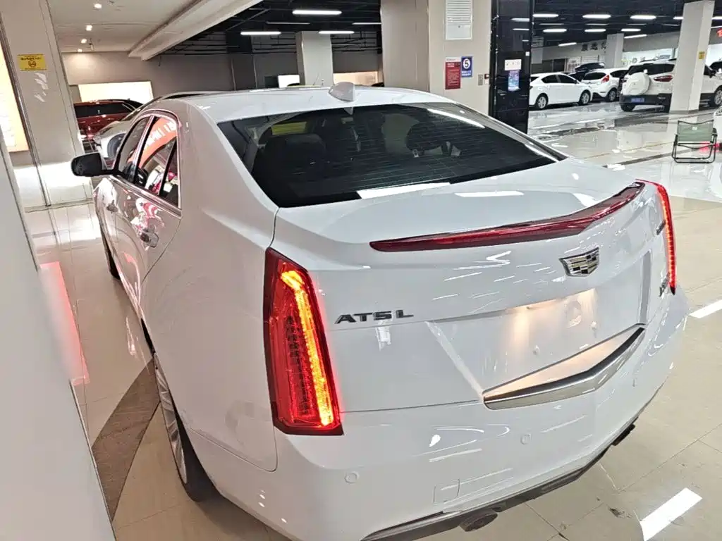 Cadillac ATS-L — фото 5
