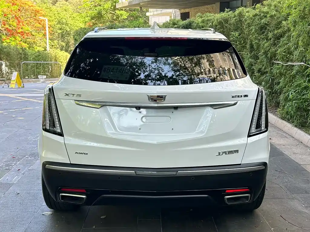 Cadillac XT5 — фото 9