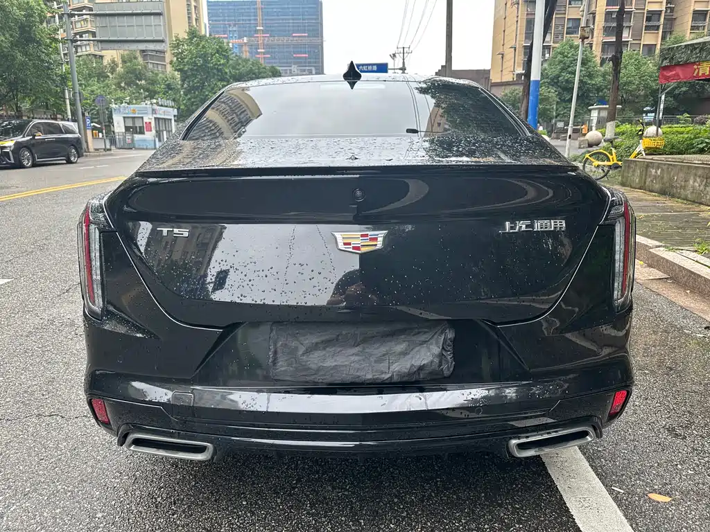Cadillac CT4 — фото 7
