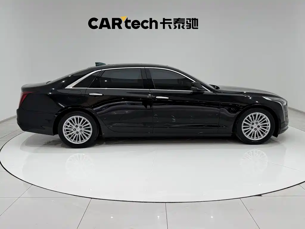 Cadillac CT6 — фото 4