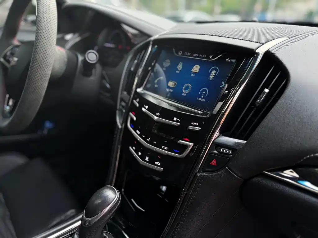 Cadillac ATS-L — фото 17