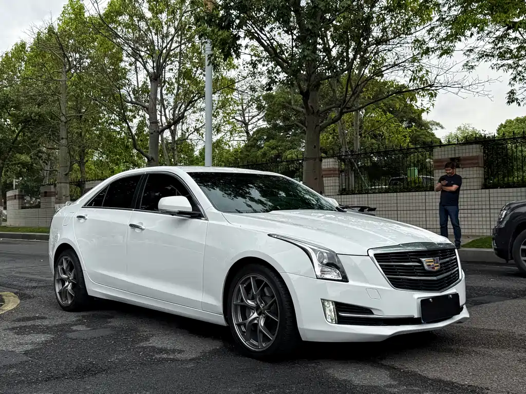 Cadillac ATS-L — фото 3