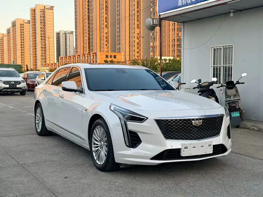 Cadillac CT6 — фото 3