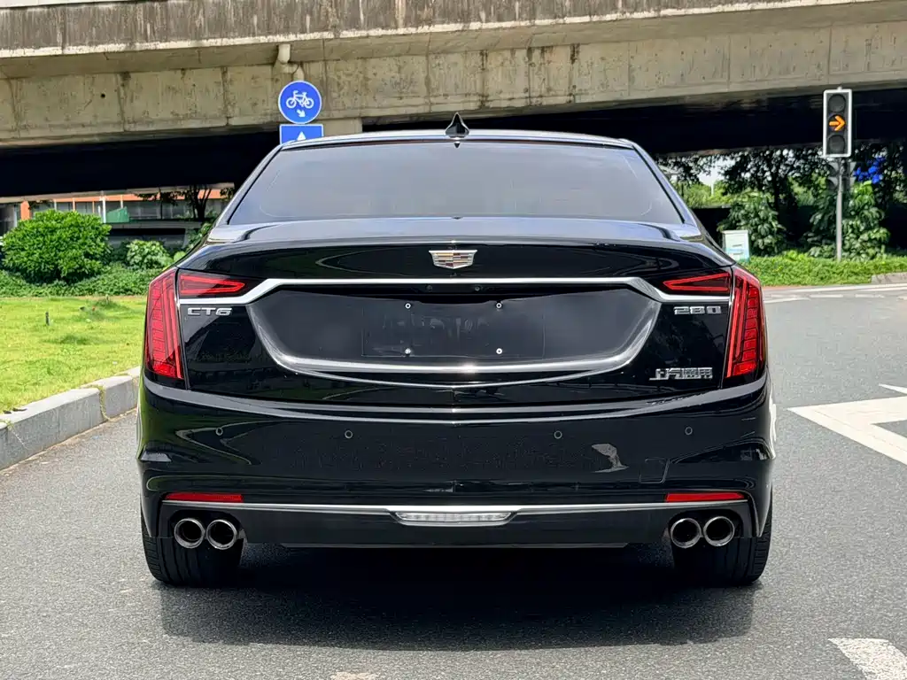 Cadillac CT6 — фото 6