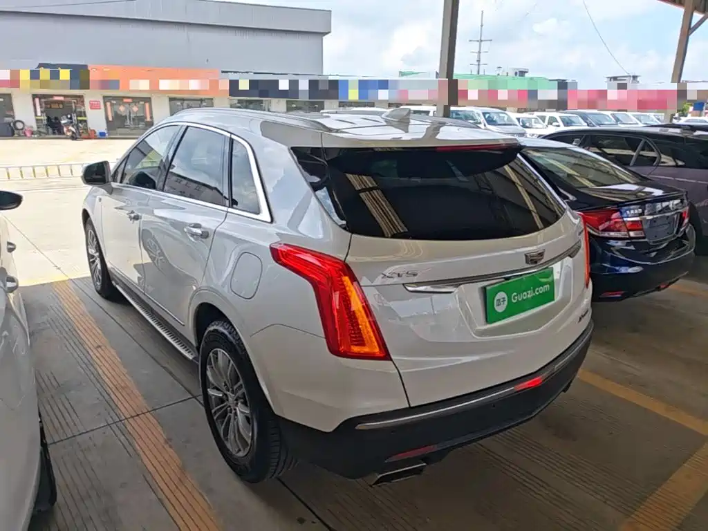 Cadillac XT5 — фото 5