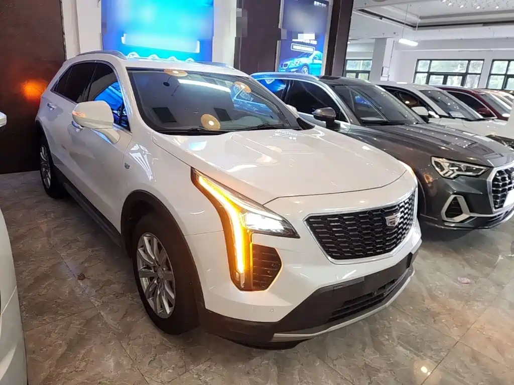 Cadillac XT4 — фото 4