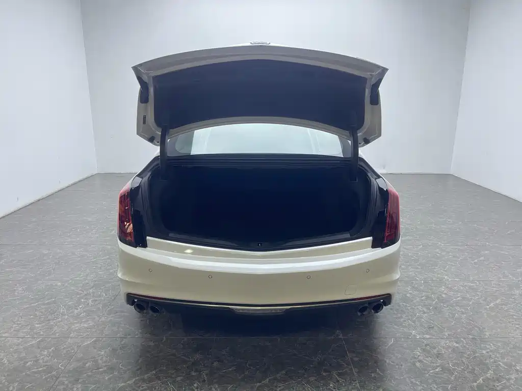 Cadillac CT6 — фото 5