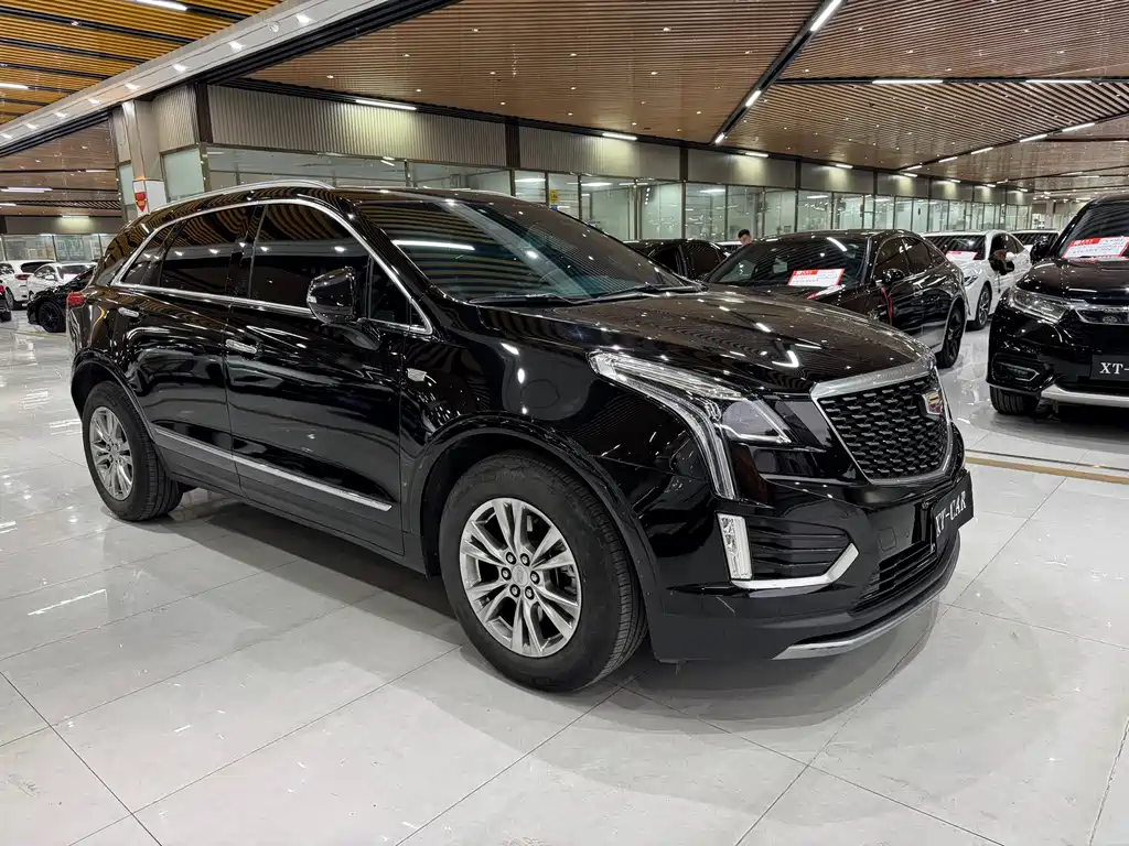 Cadillac XT5 — фото 3