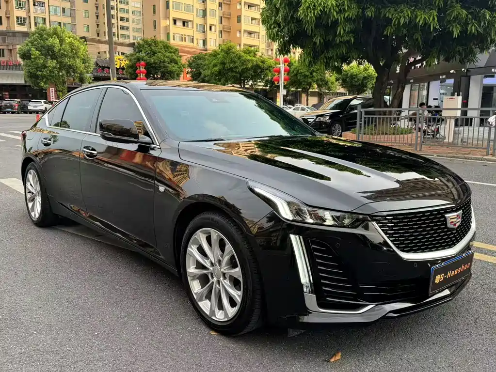 Cadillac CT5 — фото 3