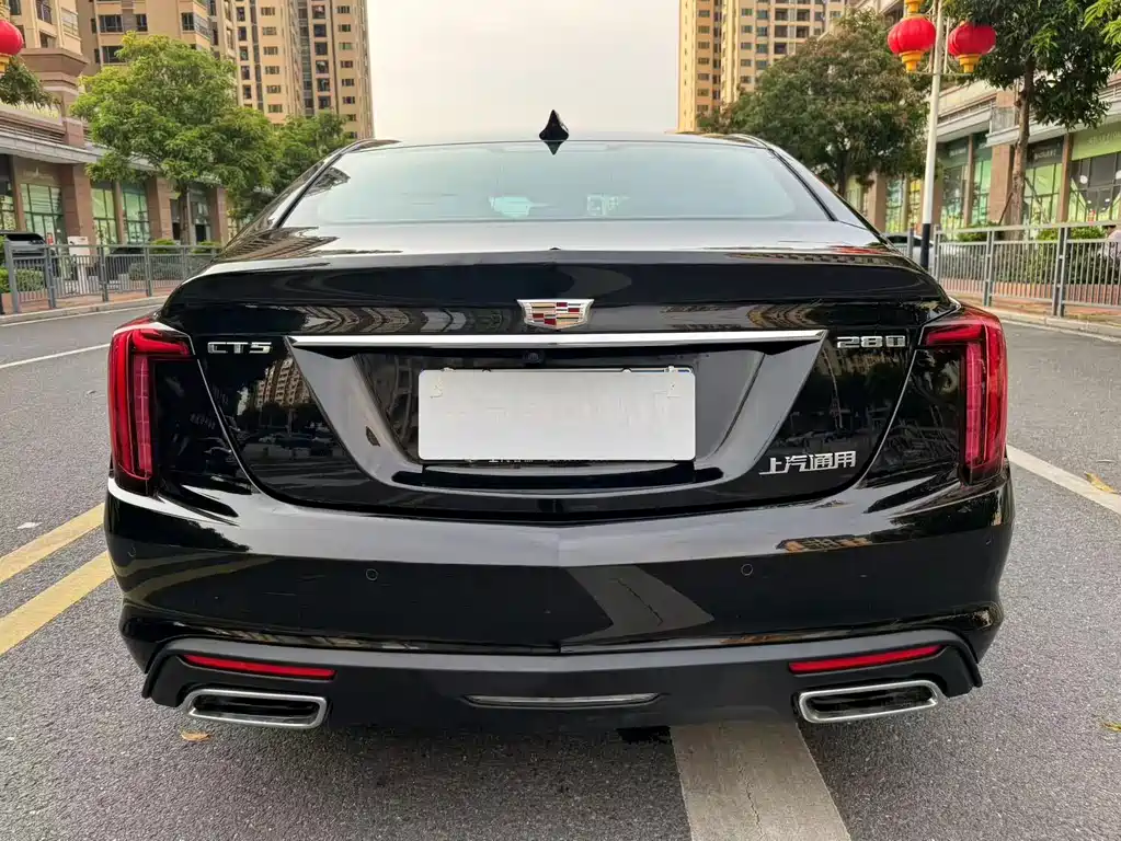 Cadillac CT5 — фото 4