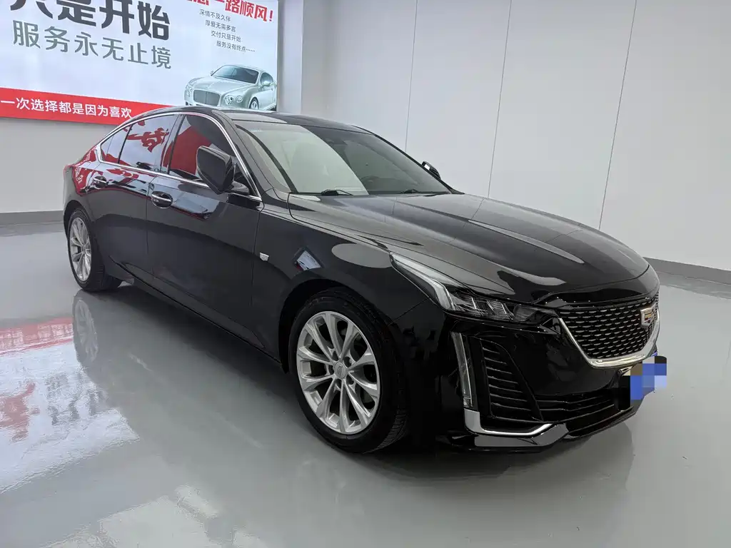 Cadillac CT5 — фото 3