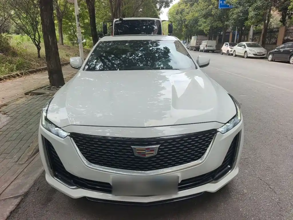 Cadillac CT5 — фото 3