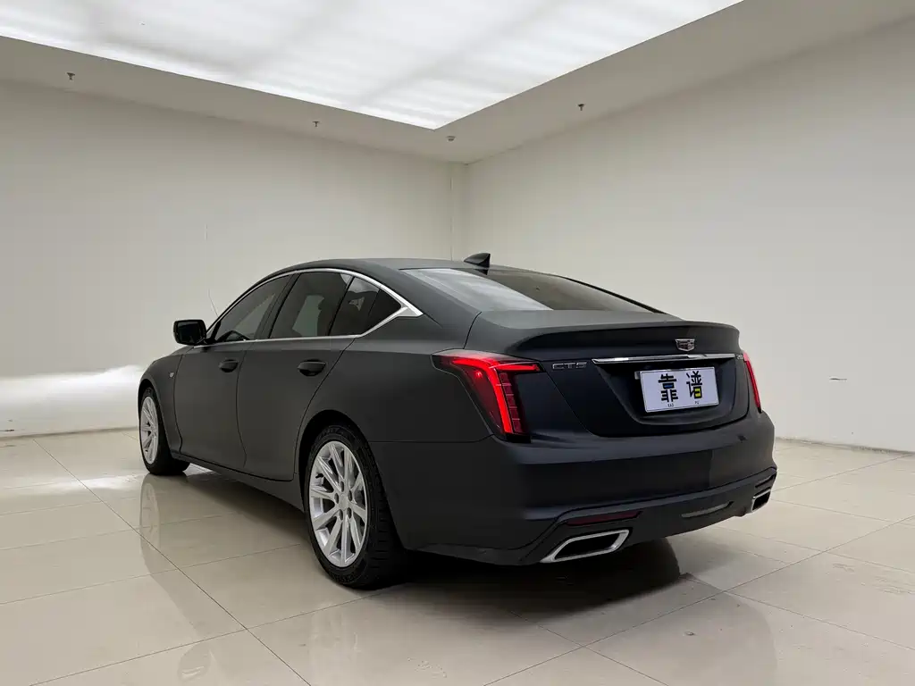 Cadillac CT5 — фото 5