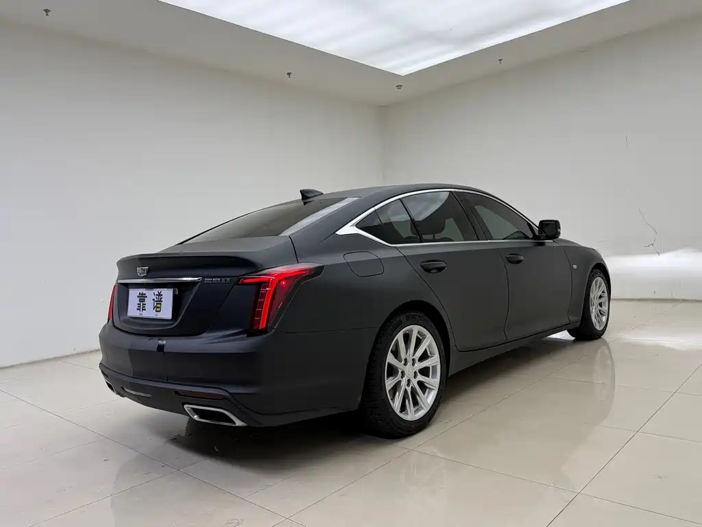 Cadillac CT5 — фото 6