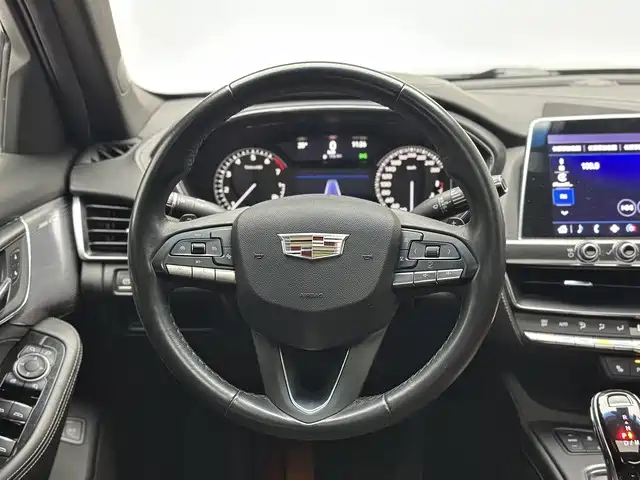 Cadillac CT5 — фото 5