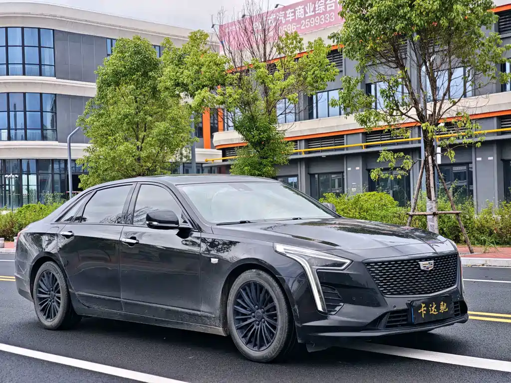 Cadillac CT6 — фото 3