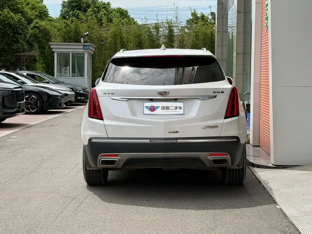 Cadillac XT5 — фото 5