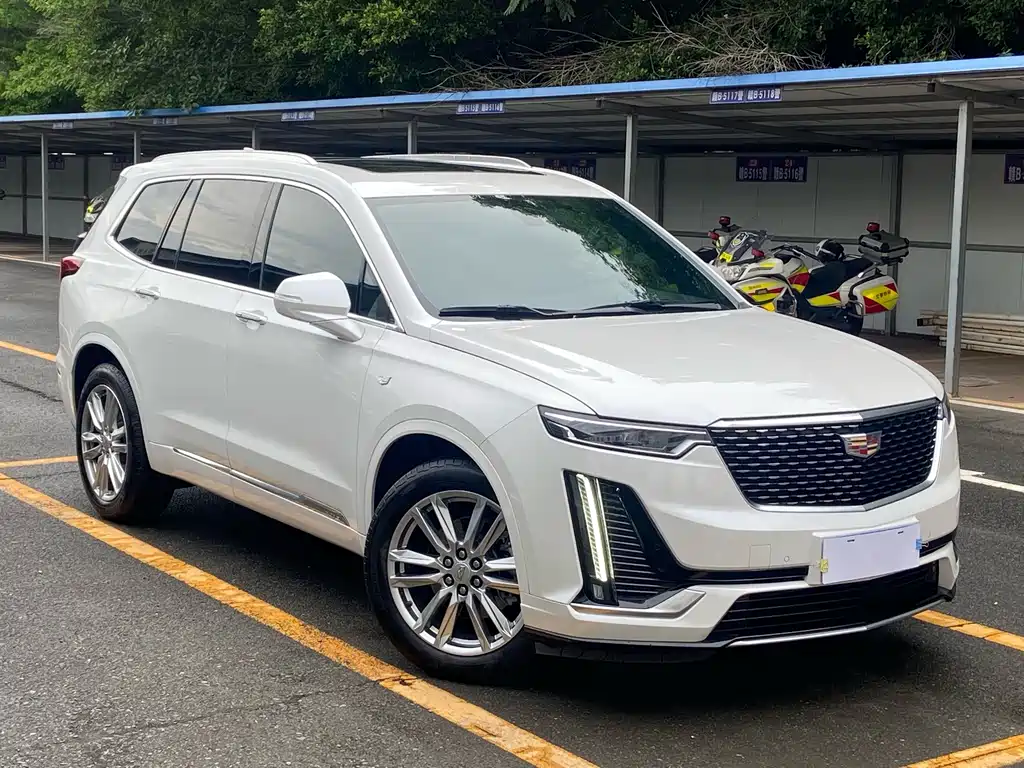Cadillac XT6 — фото 3
