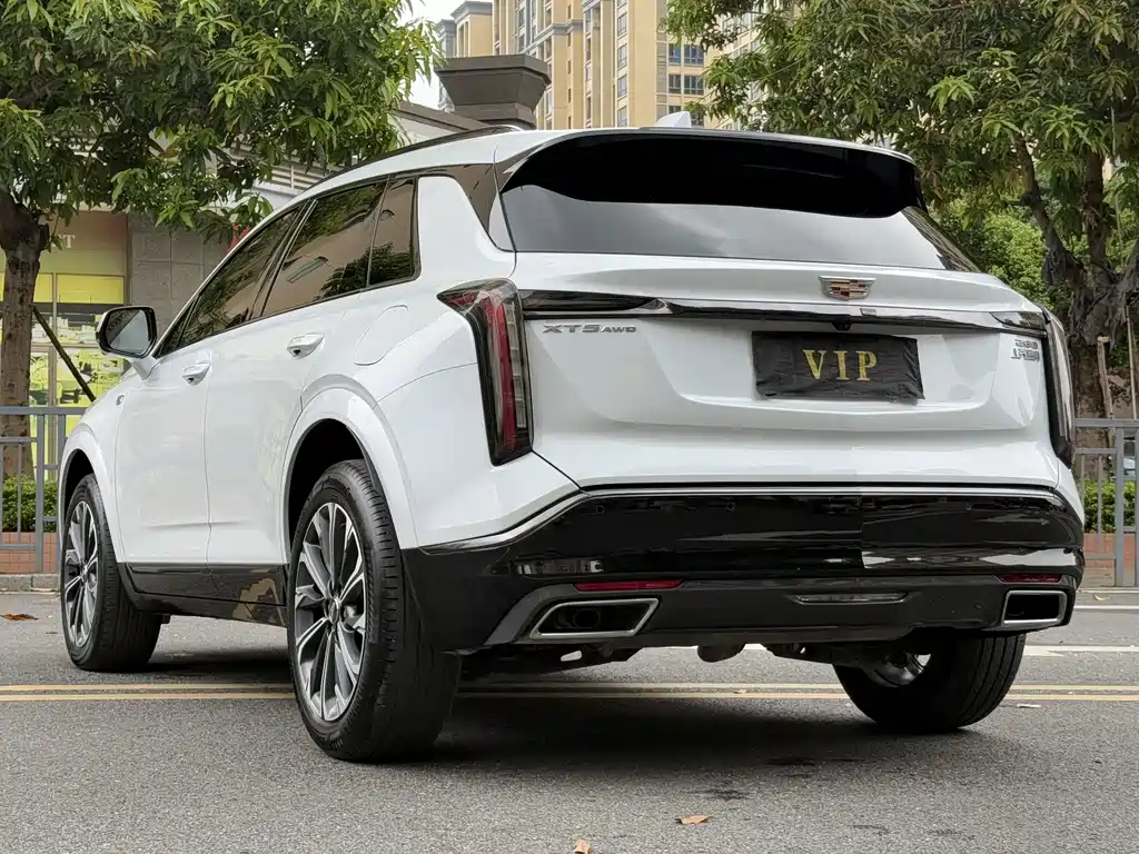 Cadillac XT5 — фото 4