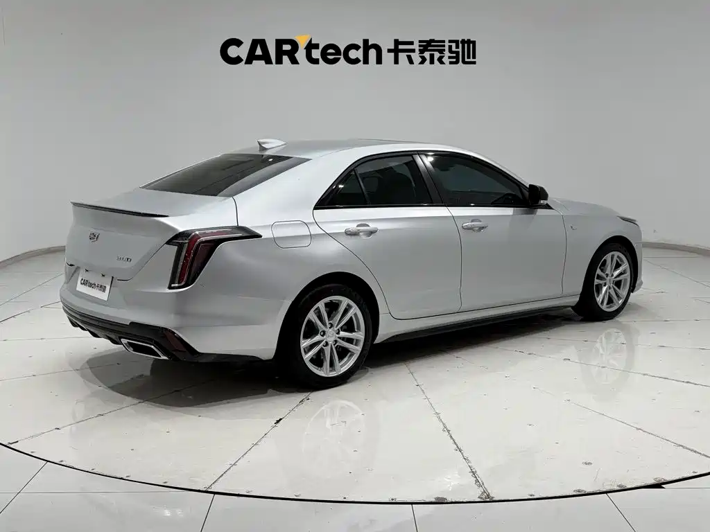 Cadillac CT4 — фото 5