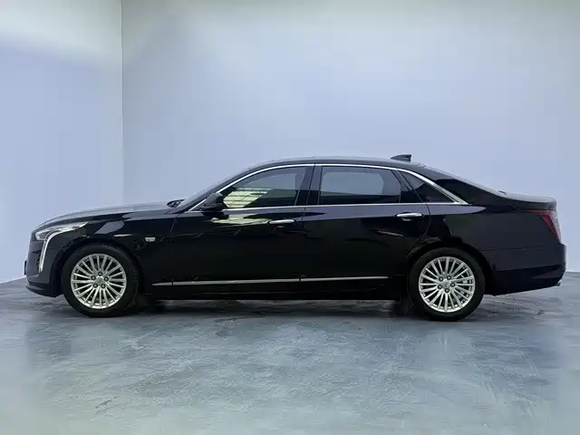 Cadillac CT6 — фото 3