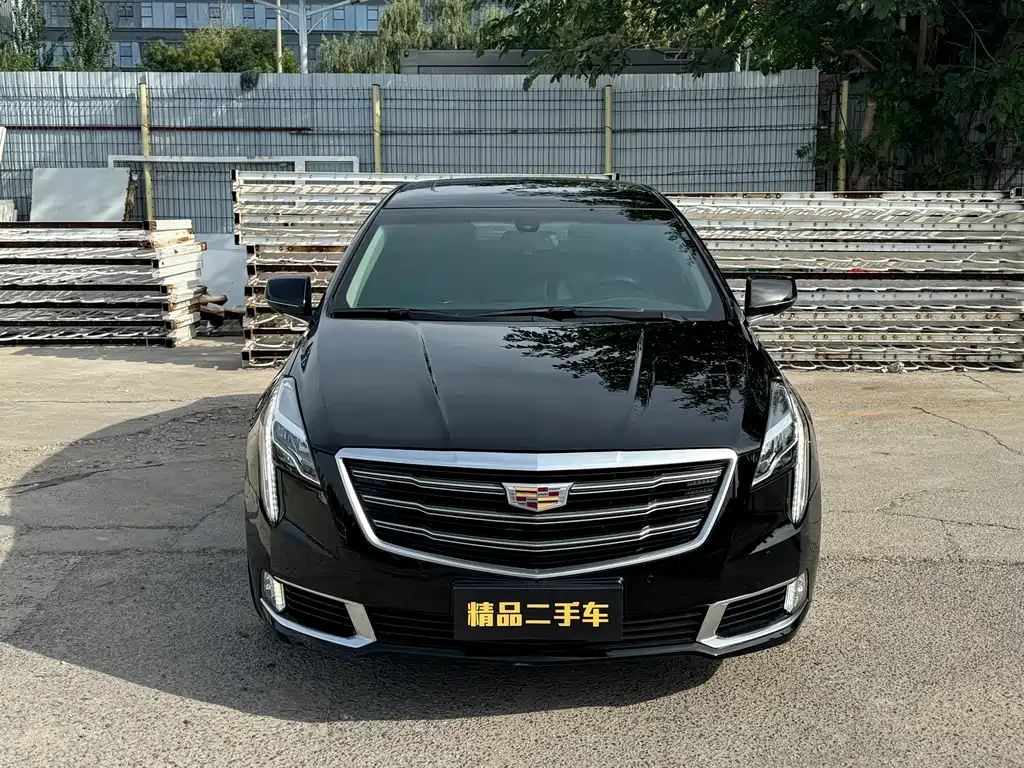 Cadillac XTS — фото 3