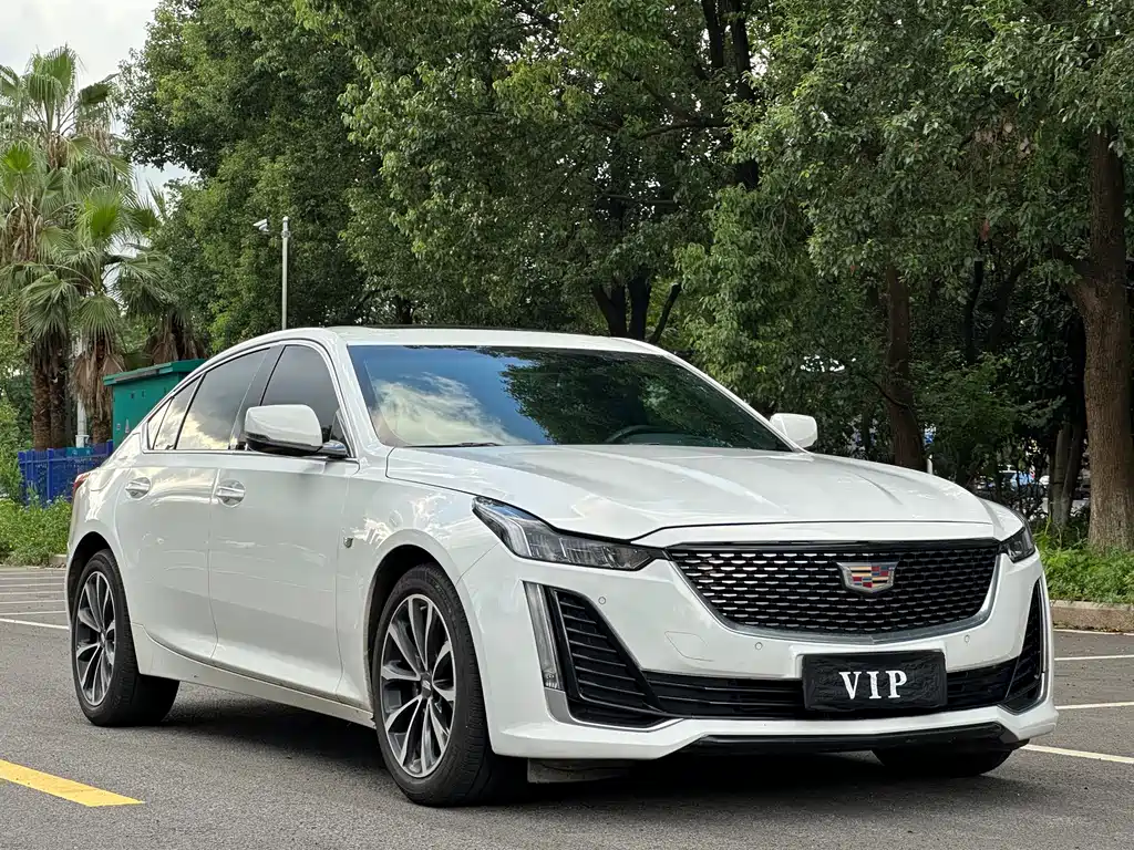 Cadillac CT5 — фото 3
