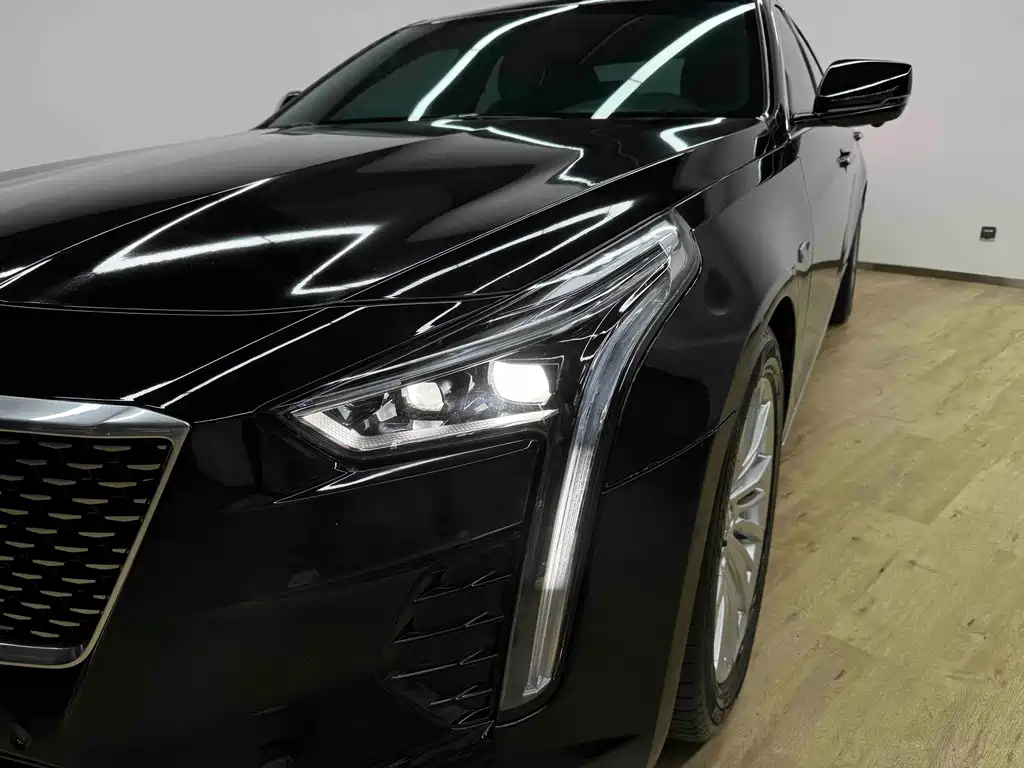 Cadillac CT6 — фото 5