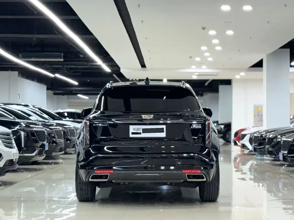 Cadillac XT5 — фото 2