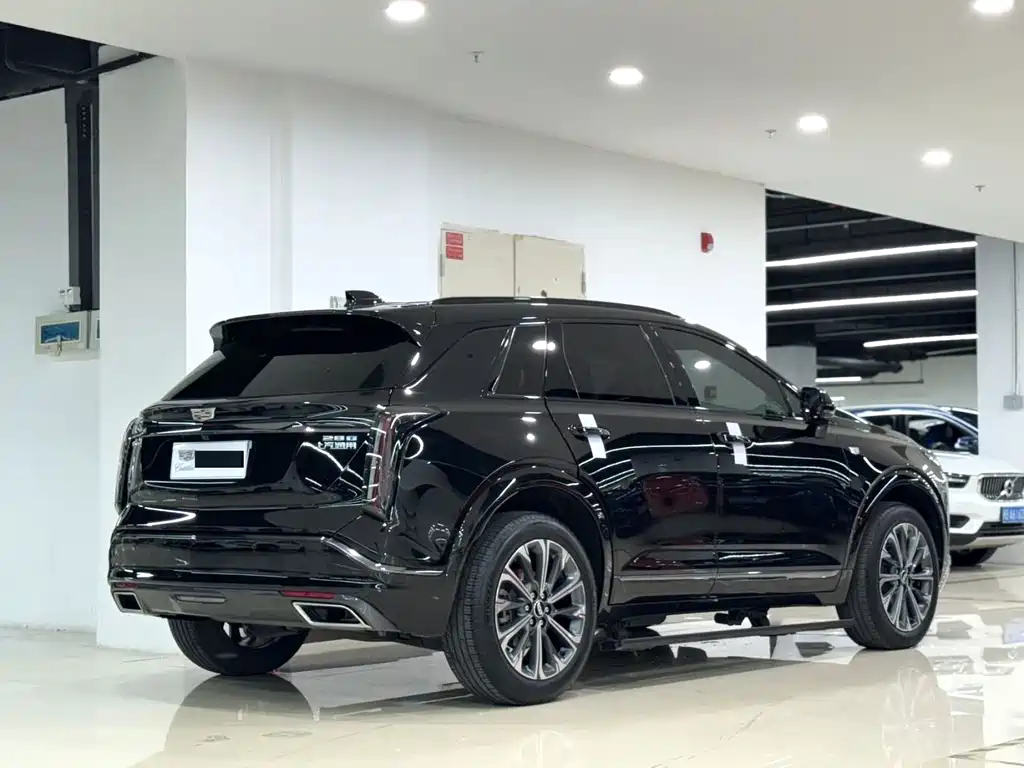 Cadillac XT5 — фото 3