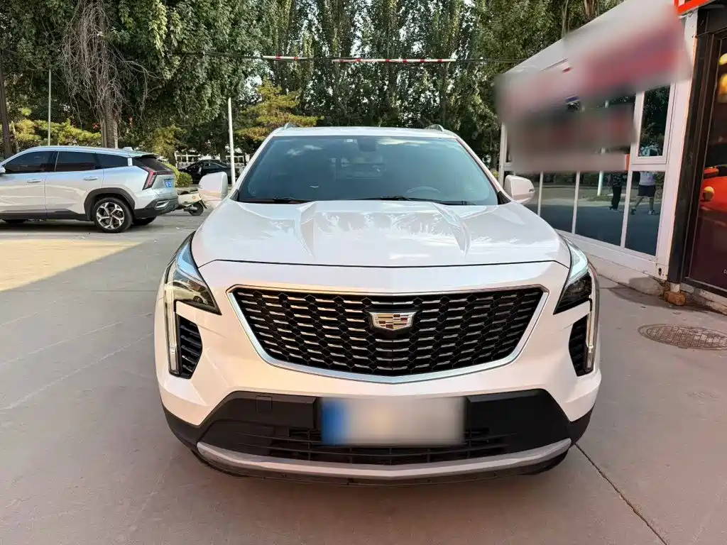 Cadillac XT4 — фото 3