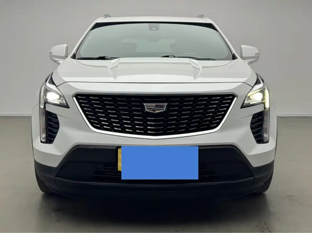 Cadillac XT4 — фото 2
