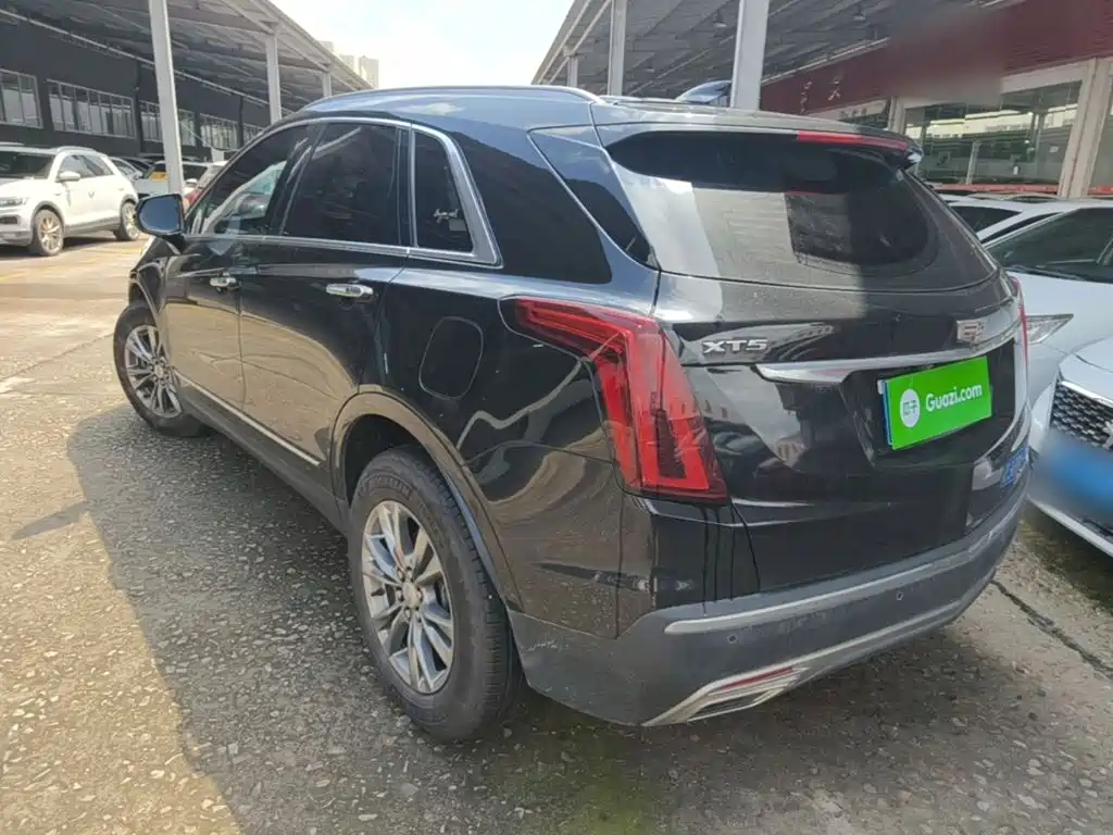 Cadillac XT5 — фото 5