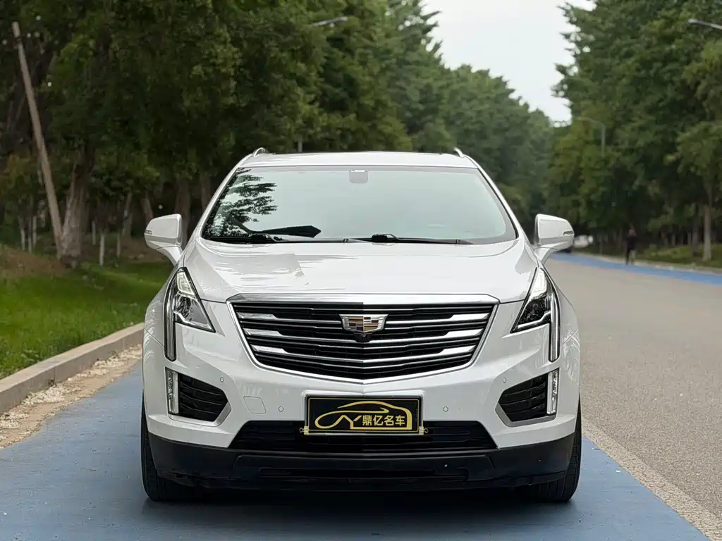 Cadillac XT5 — фото 2