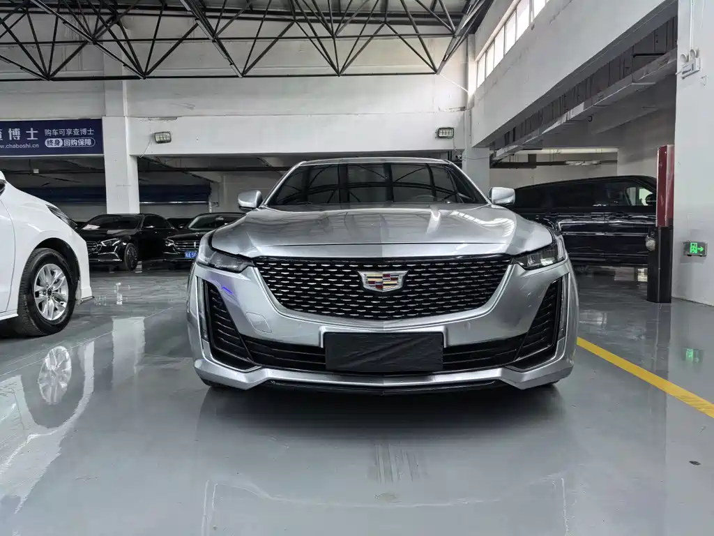 Cadillac CT5 — фото 2